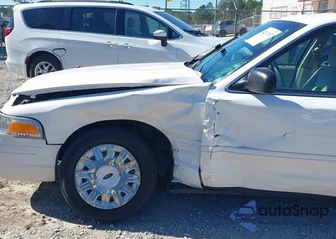 2007 Ford Crown Victoria Standard z USA, uszkodzony, nr VIN 2FAFP73V87X116862